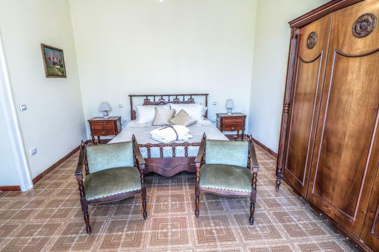 Scognamiglio Suites Ercolano Bagian luar foto